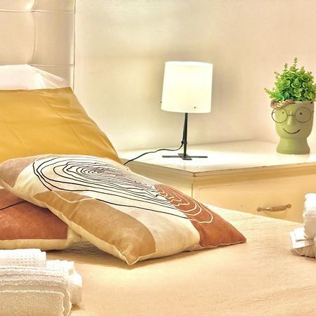 Da Lorenzo Apartment Gaggi ภายนอก รูปภาพ