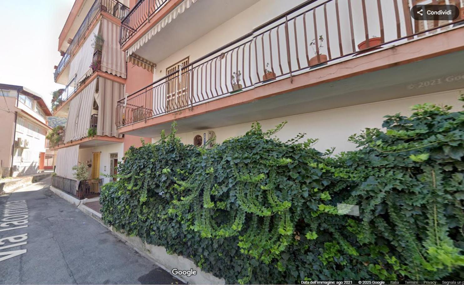 Da Lorenzo Apartment Gaggi ภายนอก รูปภาพ